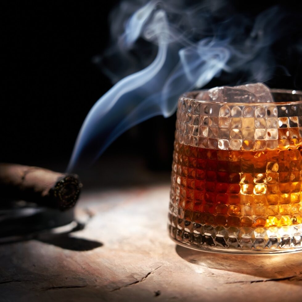 River Walk Hotel Hosts a Bourbon and Cigar Dinner