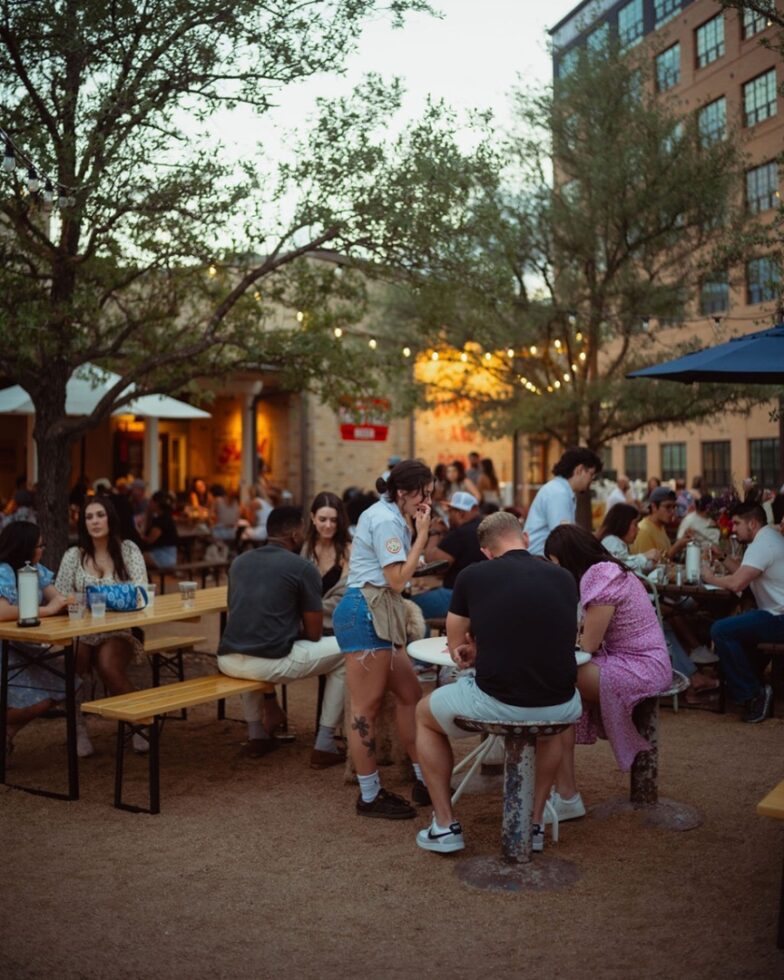 Ice House Announces December Lineup of Free Live Performances