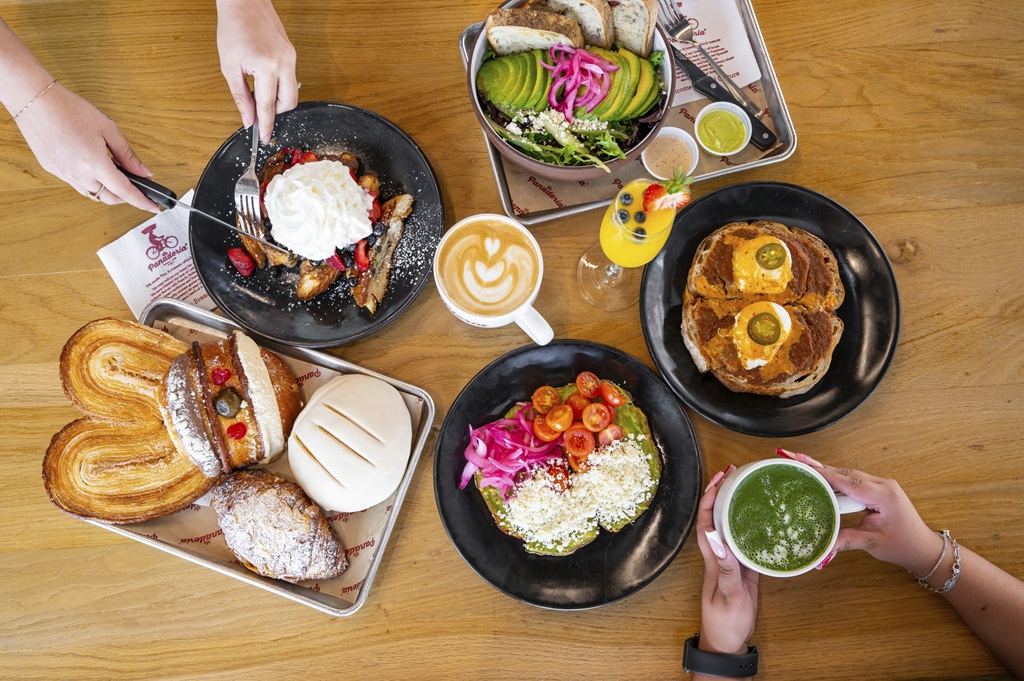 Mexican Bakery Launches