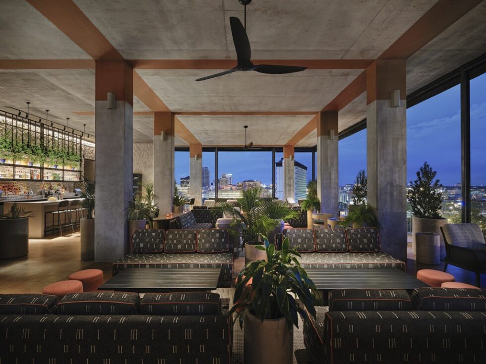 S. Alamo St. Reopens to the Delight of Two Downtown Hotels
