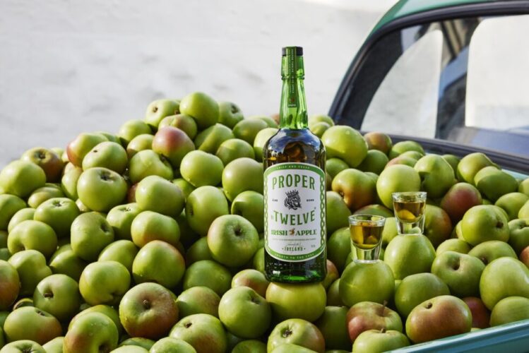 A Proper Way to Celebrate Fall with These Awesome Apple Drinks
