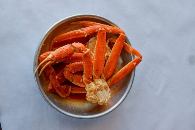 Awesome New Happy Hour & Crab Specials Now at Seafood Eatery