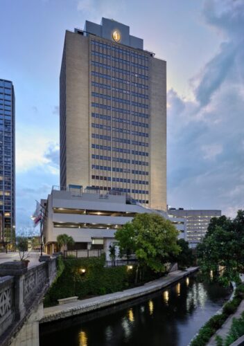 New Luxurious Hotel is Now Open on the San Antonio River Walk